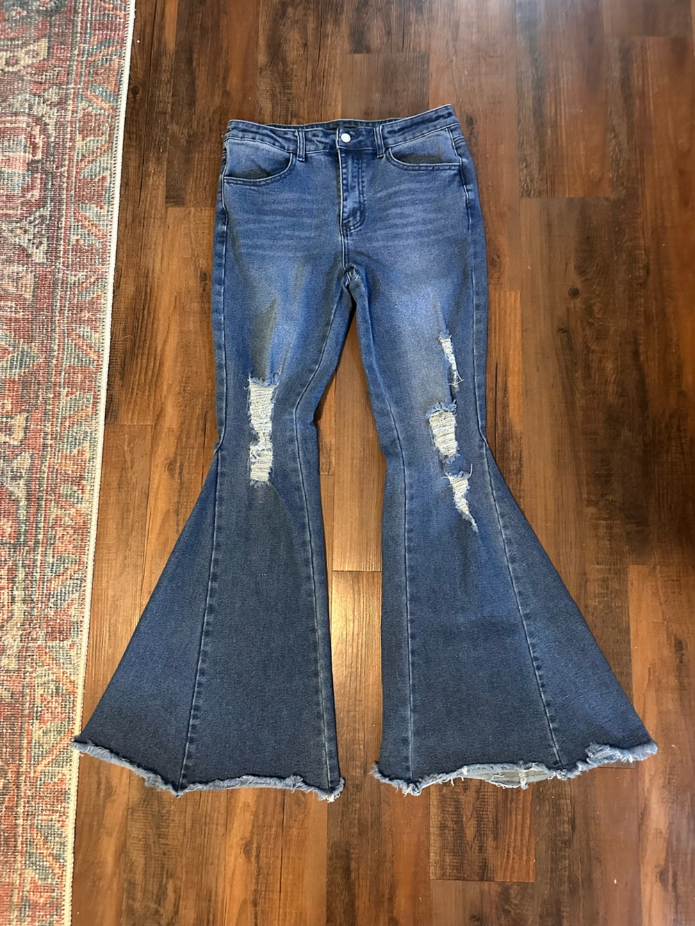 Saints and Hearts Boho Flare Jeans Bellbottoms large
